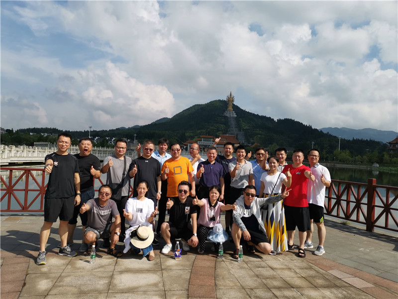 湘能楚天-2019年营销新利网页版出游